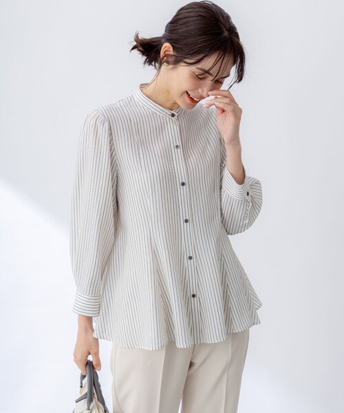 組曲(クミキョク)の「リヨセルシャーティングペプラム ブラウス(シャツ/ブラウス・レディース・ベージュ系1/サックスブルー系1/ネイビー系/アイボリー系・3/2)」の22枚目の写真