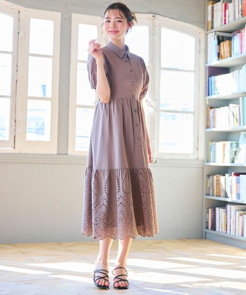 Feroux(フェルゥ)の「刺繍入りシャツ ワンピース(ワンピース・レディース・ダークブラウン系/ライラック系・2/1)」の7枚目の写真