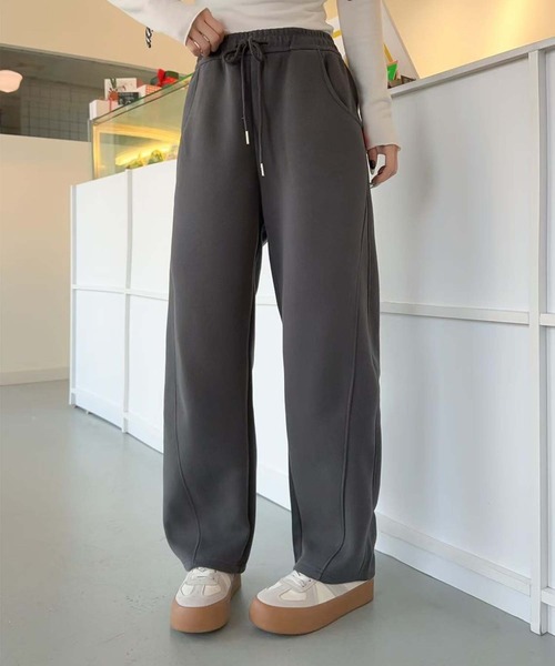 aimoha（アイモハ）の「セミワイドフィットパンツ（スウェットパンツ・レディース・ライトベージュ/杢グレー/イエロー/ダークグレー/ブラック・MEDIUM/X-LARGE/LARGE）」の22枚目の写真