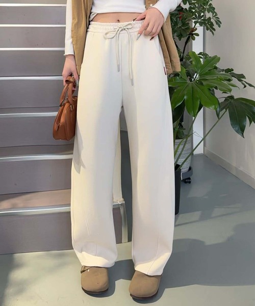 aimoha（アイモハ）の「セミワイドフィットパンツ（スウェットパンツ・レディース・ライトベージュ/杢グレー/イエロー/ダークグレー/ブラック・MEDIUM/X-LARGE/LARGE）」の15枚目の写真