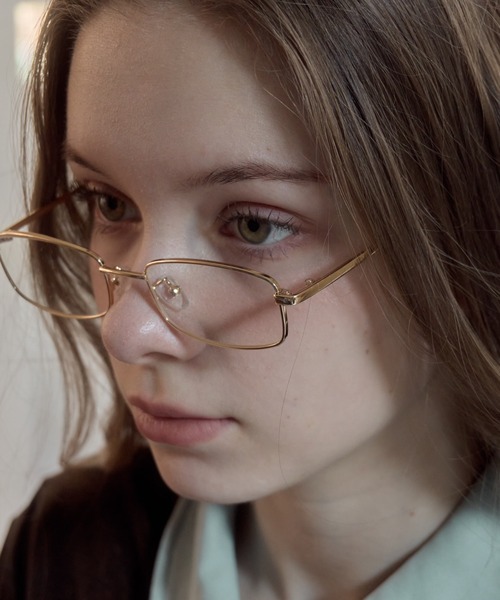 Birthday room（バースデイルーム）の「スクエア型メタルフレームメガネ/square metal frame（メガネ・レディース・ゴールド/シルバー・FREE）」の13枚目の写真