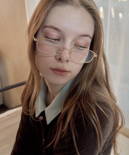 Birthday room（バースデイルーム）の「スクエア型メタルフレームメガネ/square metal frame（メガネ・レディース・ゴールド/シルバー・FREE）」の14枚目の写真