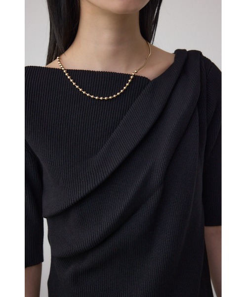 AZUL by moussy（アズールバイマウジー）の「ドレープデザイン5分袖リブニット（ニット/セーター・レディース・アイボリー/ブラック/ライム/ピンク/レッド・FREE）」の21枚目の写真