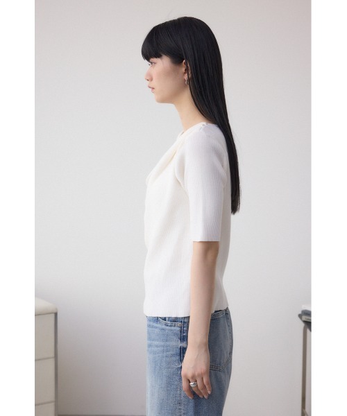 AZUL by moussy（アズールバイマウジー）の「ドレープデザイン5分袖リブニット（ニット/セーター・レディース・アイボリー/ブラック/ライム/ピンク/レッド・FREE）」の10枚目の写真