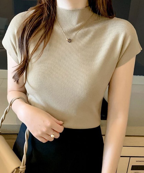 SallyLunn(サリーラン)の「ハーフネックフレンチスリーブトップス(Tシャツ/カットソー・レディース・ベージュ/ブラック/グリーン/ホワイト・FREE)」の3枚目の写真