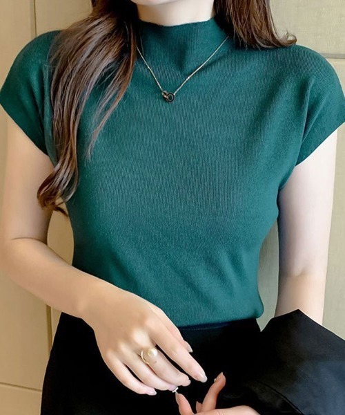 SallyLunn(サリーラン)の「ハーフネックフレンチスリーブトップス(Tシャツ/カットソー・レディース・ベージュ/ブラック/グリーン/ホワイト・FREE)」の4枚目の写真