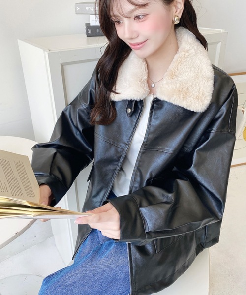 moment+(モーメントプラス)の「ファーティペット付きフェイクレザーブルゾン(ライダースジャケット・レディース・ブラック/ブラウン・L/M)」の8枚目の写真