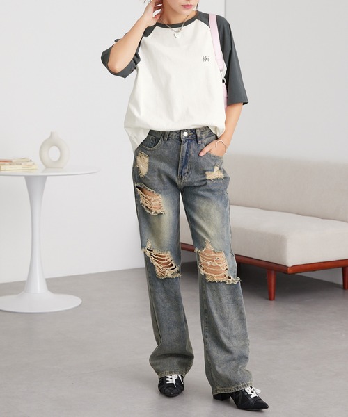 MONO-MART(モノマート)の「ワンポイントロゴ刺繍 ラグランスリーブ半袖Tシャツ(Tシャツ/カットソー・レディース・チャコール/ネイビー/ダークブラウン/グリーン/ブラック/ワイン・M/L)」の8枚目の写真