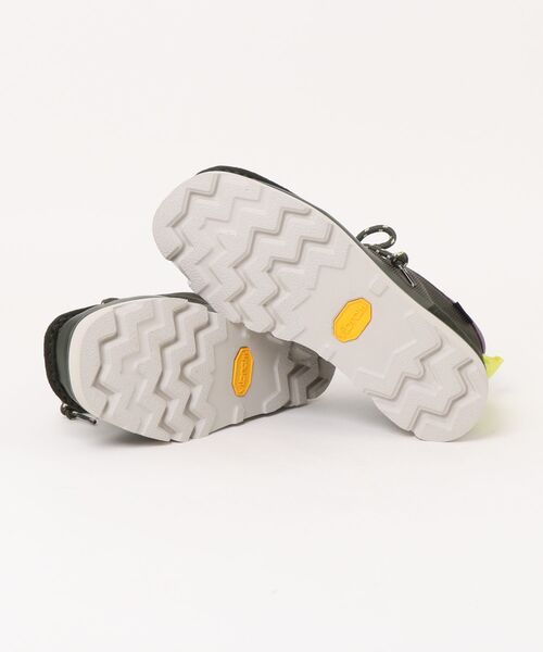 Clarks(クラークス)の「【Clarks/クラークス】Wallabee 2.0 GTX ワラビー ゴアテックス(ブーツ・メンズ・グリーン/ネイビー・10(28cm)/9(27cm)/8(26cm))」の4枚目の写真