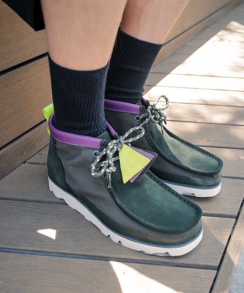 Clarks(クラークス)の「【Clarks/クラークス】Wallabee 2.0 GTX ワラビー ゴアテックス(ブーツ・メンズ・グリーン/ネイビー・10(28cm)/9(27cm)/8(26cm))」の2枚目の写真
