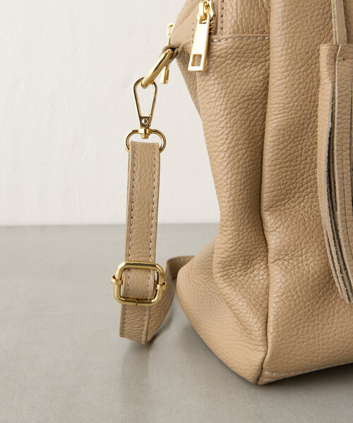 BEARDSLEY（ビアズリー）の「《LIVETART》レザーミニボストンバッグ（ボストンバッグ・レディース・ブラック/グレイッシュベージュ・FREE）」の11枚目の写真