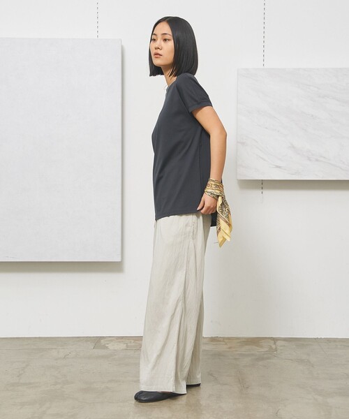 J.PRESS YORK STREET(ジェイプレスヨークストリート)の「【WOMEN】ワッシャーリラックス ワイドパンツ(その他パンツ・レディース・ネイビー系/イエロー系/ライトグレー系/ダークグリーン系/ダルブルー系・F)」の7枚目の写真