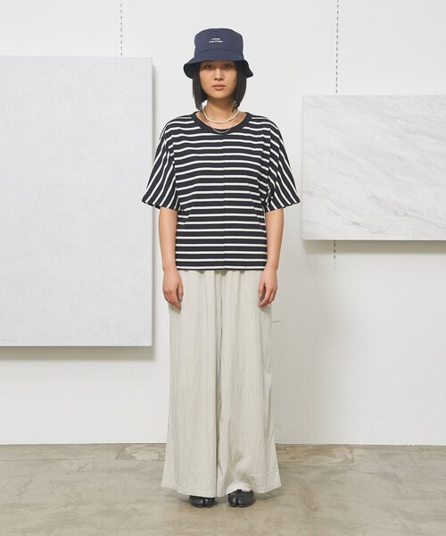 J.PRESS YORK STREET(ジェイプレスヨークストリート)の「【WOMEN】ワッシャーリラックス ワイドパンツ(その他パンツ・レディース・ネイビー系/イエロー系/ライトグレー系/ダークグリーン系/ダルブルー系・F)」の9枚目の写真