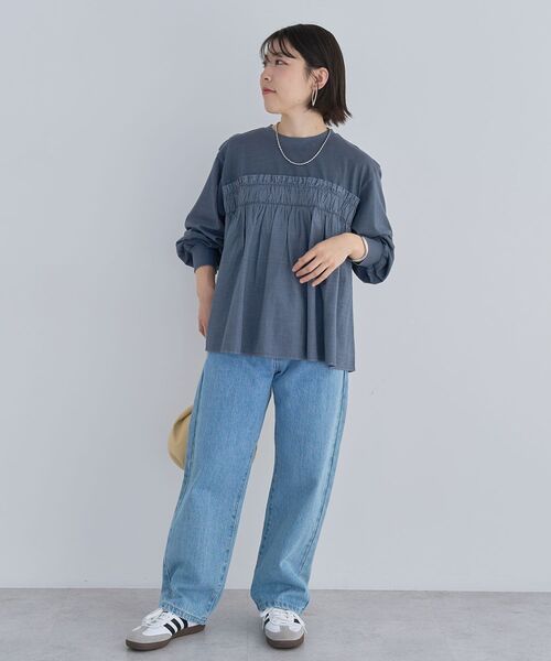 Green　Parks（グリーンパークス）の「ピグメントドッキングシャーリングプルオーバー（Tシャツ/カットソー・レディース・チャコールグレー/ダークブルー/ベージュ・FREE）」の14枚目の写真