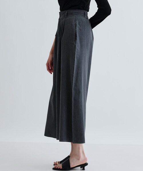 GALLEST（ギャレスト）の「【セットアップ可能】ダンガリータックフレアパンツ（その他パンツ・レディース・チャコールグレー/ネイビー・40/38/36）」の7枚目の写真