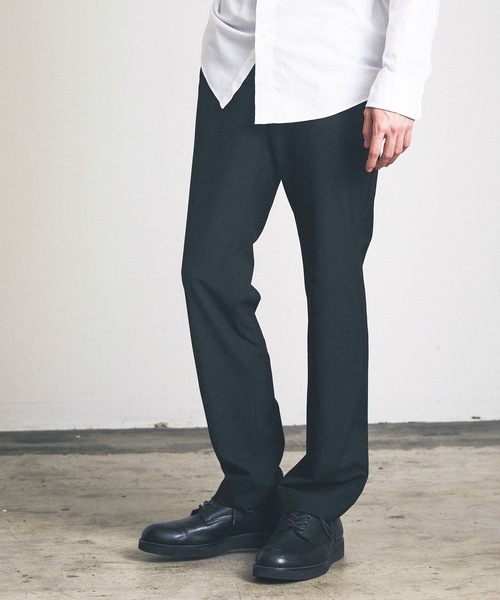 Magine（マージン）の「スリムストレートトラウザー（スラックス・メンズ・オリーブ/ネイビー/ネイビー×ホワイト/グレー×ホワイト/ブラック・マルチサイズ）」の2枚目の写真