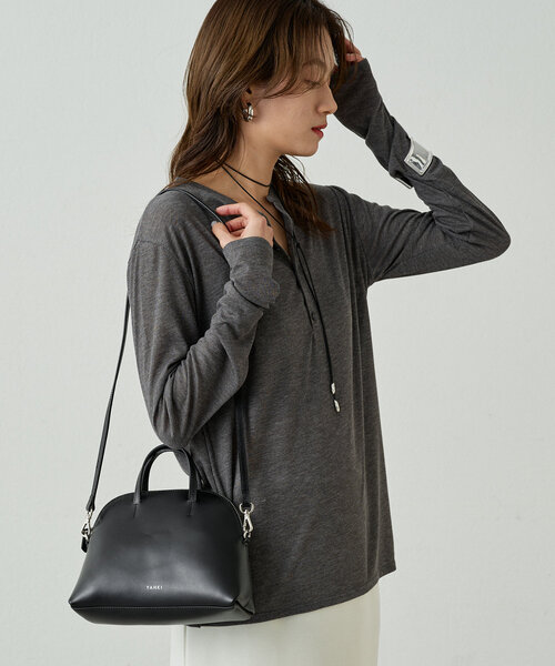 LOUNGEDRESS（ラウンジドレス）の「ヘンリーネックカットソー（Tシャツ/カットソー・レディース・ベージュ/チャコールグレー/オフホワイト・FREE）」の18枚目の写真