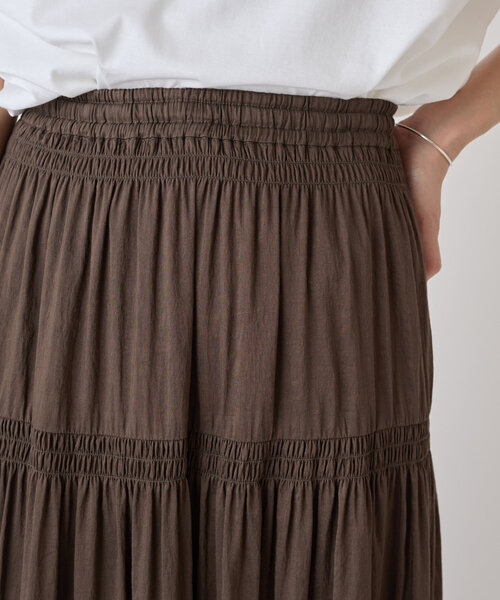 BEARDSLEY（ビアズリー）の「シャーリングティアードスカート（スカート・レディース・ブラウン・FREE）」の8枚目の写真