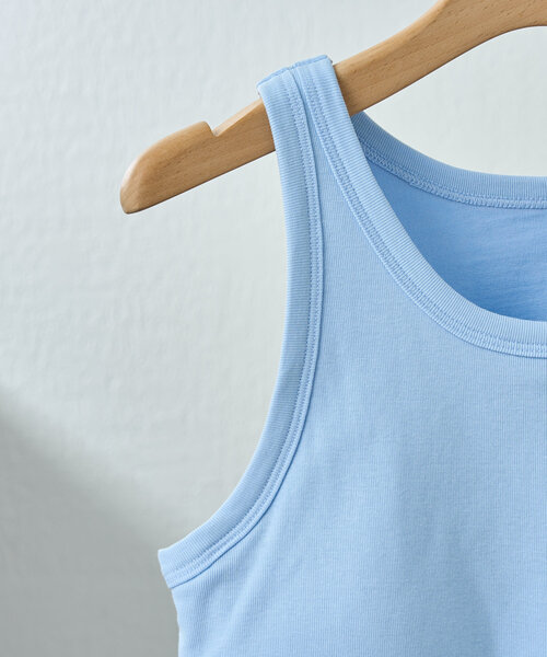 SHENERY（シーナリー）の「《夏のワードローブ》カップ付アメスリタンクトップ（タンクトップ・レディース・ブラック/オフホワイト/ブルー・SMALL/MEDIUM）」の5枚目の写真