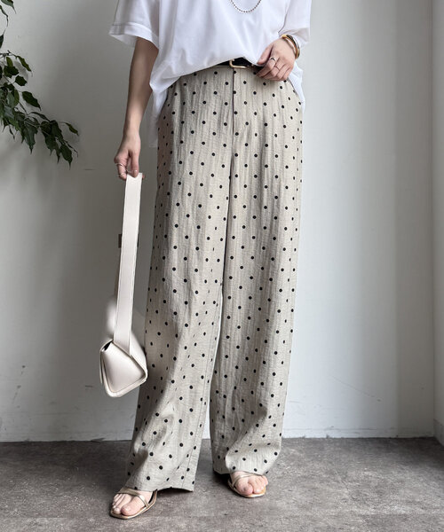 DouDou(ドゥドゥ)の「レーヨン麻ドットパンツ(その他パンツ・レディース・ライトベージュ/ベージュ・38/36)」の2枚目の写真