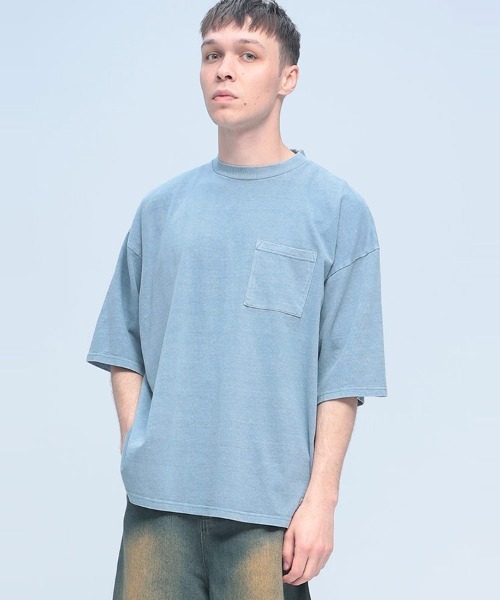Goodwear(グッドウェア)の「Goodwear 製品染め ポケット クルーネック 半袖 Tシャツ SUPER BIG TEE(Tシャツ/カットソー・メンズ・ダークグレー/ブルー/グリーン/ピンク・LL/L/M)」の3枚目の写真