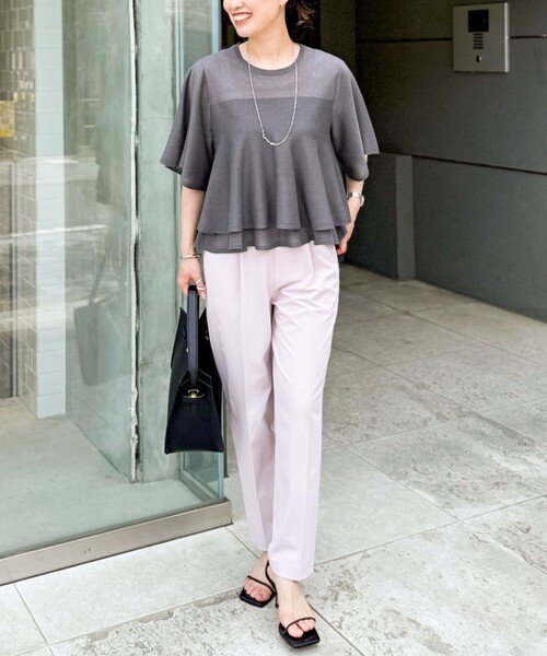 NOLLEY’S Sophi（ノーリーズソフィ）の「シアーティアードプルオーバーニット（ニット/セーター・レディース・ベージュ/マスタード/チャコールグレー・38）」の14枚目の写真