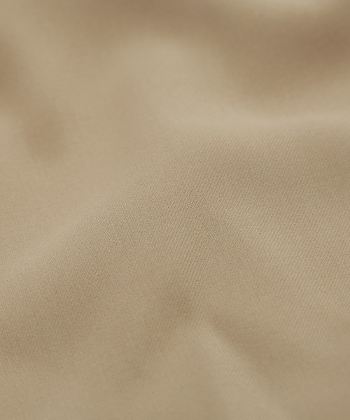 Crownor(クラウノアー)の「半袖 スキッパーシャツ(Tシャツ/カットソー・メンズ・チャコール/ベージュ・MEDIUM/LARGE)」の8枚目の写真