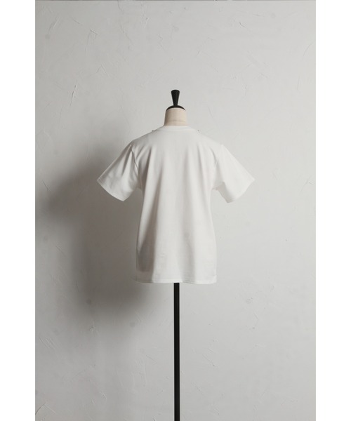 &. NOSTALGIA(アンドドットノスタルジア)の「パール付きTシャツ(Tシャツ/カットソー・レディース・オフホワイト/ブラック/ネイビー×ホワイト・M)」の6枚目の写真