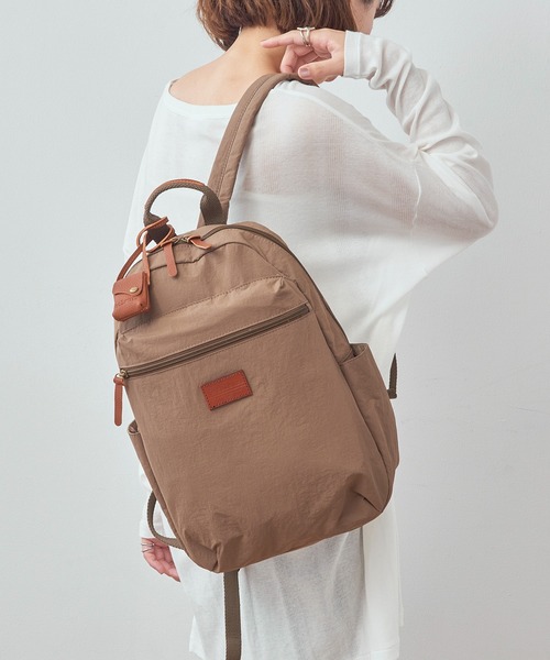 toleur（トーラ）の「【toleur】リンクルナイロンCリュック 11994（バックパック/リュック・レディース・ブラック/ブラウン/オリーブ・FREE）」の2枚目の写真