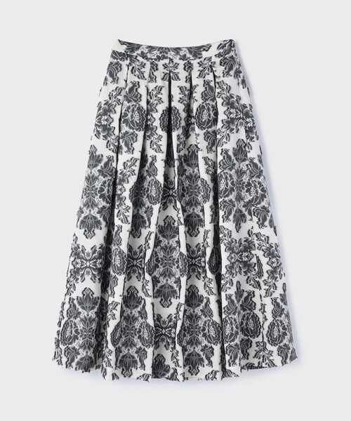 GRACE CONTINENTAL(グレースコンチネンタル)の「ダマスクジャガードタックスカート(スカート・レディース・ブラウン/キナリ・36/38)」の8枚目の写真