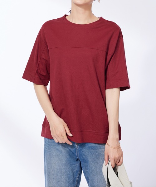 BELLUNA PLUS(ベルーナ)の「涼感素材切替デザインプルオーバー(Tシャツ/カットソー・レディース・ブルーグレー/レッド系その他/ネイビー・MEDIUM/LARGE/X-LARGE)」の3枚目の写真