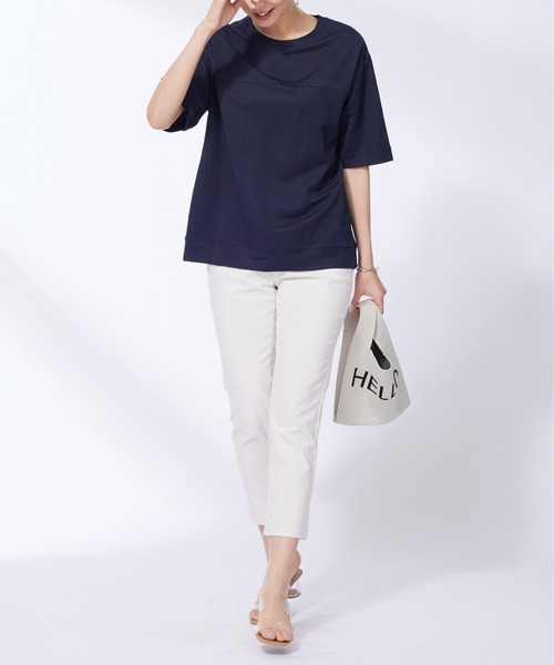 BELLUNA PLUS(ベルーナ)の「涼感素材切替デザインプルオーバー(Tシャツ/カットソー・レディース・ブルーグレー/レッド系その他/ネイビー・MEDIUM/LARGE/X-LARGE)」の5枚目の写真