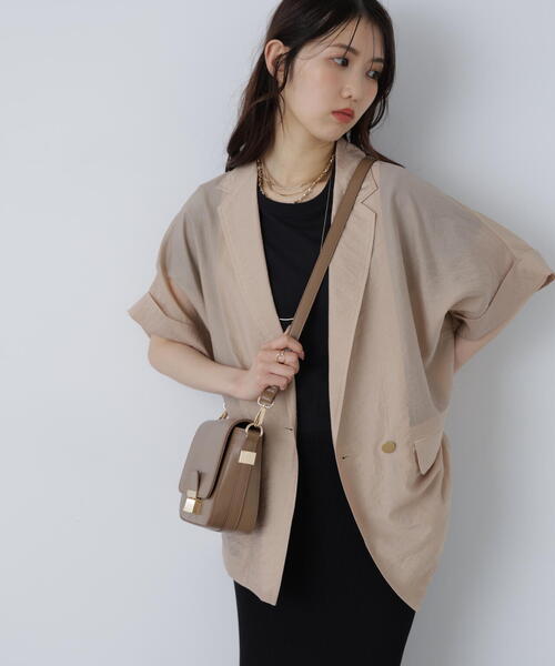 FREE'S MART(フリーズマート)の「〈MFM〉金ボタンシアー半袖シャツジャケット(テーラードジャケット・レディース・ベージュ/ネイビー・FREE)」の2枚目の写真