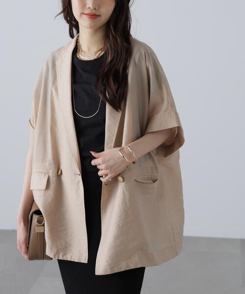 FREE'S MART(フリーズマート)の「〈MFM〉金ボタンシアー半袖シャツジャケット(テーラードジャケット・レディース・ベージュ/ネイビー・FREE)」の4枚目の写真