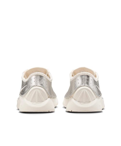NIKE ウィメンズIspring festival 24.5