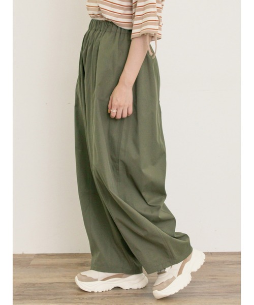 Samansa Mos2（サマンサ モスモス）の「スパンライクボーイフレンドワイドパンツ（スラックス・レディース・カーキブラウン/ダークグレー・マルチサイズ）」の3枚目の写真