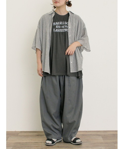 Samansa Mos2（サマンサ モスモス）の「スパンライクボーイフレンドワイドパンツ（スラックス・レディース・カーキブラウン/ダークグレー・マルチサイズ）」の9枚目の写真