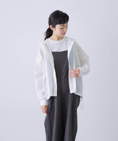 かぐれ(カグレ)の「コットンシルクシアーフーディシャツ(シャツ/ブラウス・レディース・オフホワイト/グレー/ブラック・FREE)」の5枚目の写真