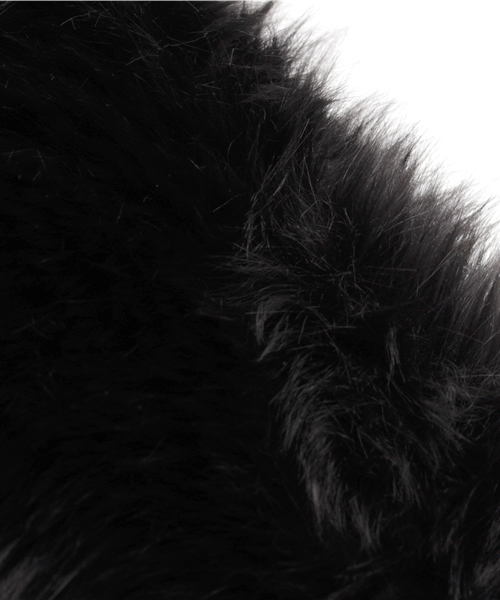 WHO'S WHO gallery(フーズフーギャラリー)の「【BURNINGMAN】ファークラッチ(クラッチバッグ・レディース・アイボリー/ベージュ/ピンク/ブラック・FREE)」の9枚目の写真