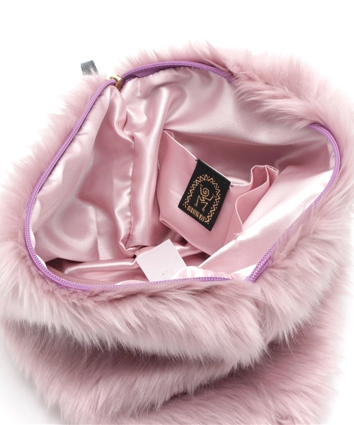 WHO'S WHO gallery(フーズフーギャラリー)の「【BURNINGMAN】ファークラッチ(クラッチバッグ・レディース・アイボリー/ベージュ/ピンク/ブラック・FREE)」の11枚目の写真