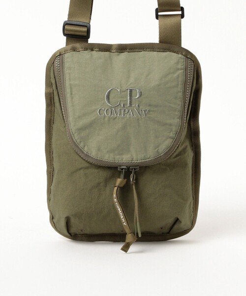 C.P. COMPANY（シーピーカンパニー）の「C.P. Company / ACC BAG IN PLAIN PAPER B（ショルダーバッグ・メンズ・ブラック/カーキ・ONE SIZE）」の8枚目の写真