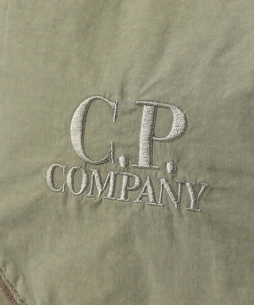 C.P. COMPANY（シーピーカンパニー）の「C.P. Company / ACC BAG IN PLAIN PAPER B（ショルダーバッグ・メンズ・ブラック/カーキ・ONE SIZE）」の9枚目の写真