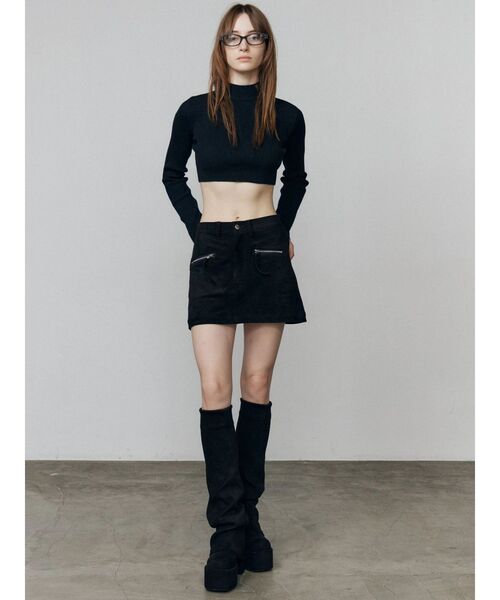 EMODA(エモダ)の「フェイクスエードミニスカート(スカート・レディース・ブラウン/ブラック・SMALL/MEDIUM)」の17枚目の写真