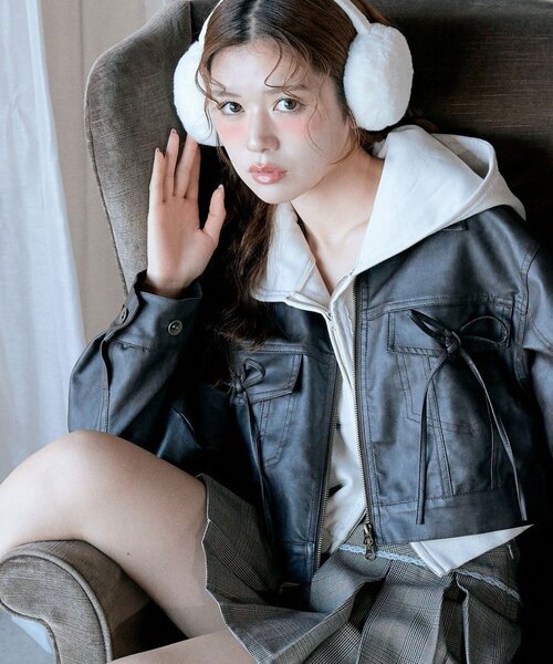 OLIVE des OLIVE(オリーブデオリーブ)の「ダブルリボンエコレザーブルゾン(ブルゾン・レディース・キャメル/ブラウン/ブラック・FREE)」の22枚目の写真