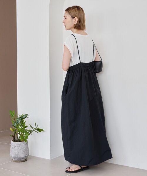 AMERICAN HOLIC（アメリカンホリック）の「【2点SET】Tシャツ+キャミワンピース（ワンピース・レディース・ブラック/ネイビー・L/M）」の14枚目の写真