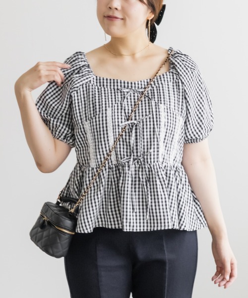 CLETTE(クレット)の「CLETTEオリジナルレース使いピンタックブラウス(シャツ/ブラウス・レディース・イエロー/ブラック/ブラック系その他・LL/3L/4L)」の1枚目の写真
