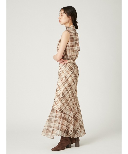 FRAY I.D（フレイアイディー）の「ドレープネックノースリーブブラウス（シャツ/ブラウス・レディース・ベージュ/ネイビー/ブラック・F）」の16枚目の写真