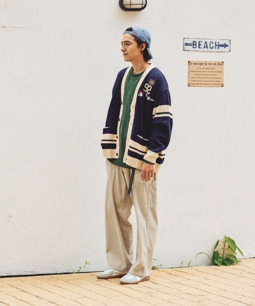 niko and...（ニコアンド）の「フェイクスウェードステッチプルオーバー（スウェット・メンズ・チャコール/オレンジ/スモーク/グリーン・MEDIUM/LARGE）」の21枚目の写真