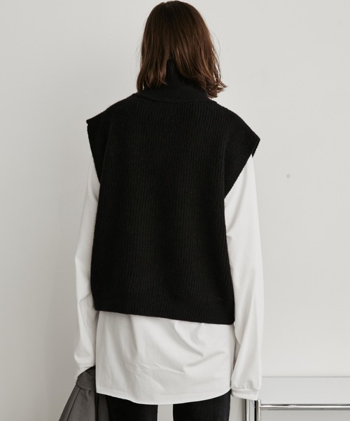 Auntie Rosa Holiday（アンティローザホリデー）の「ジップアップニットベスト（ベスト・レディース・ブラック/アイボリー/グレー・FREE）」の8枚目の写真