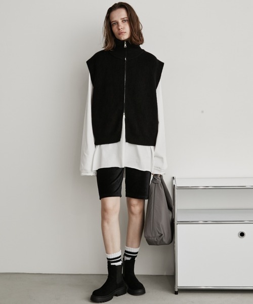 Auntie Rosa Holiday（アンティローザホリデー）の「ジップアップニットベスト（ベスト・レディース・ブラック/アイボリー/グレー・FREE）」の9枚目の写真